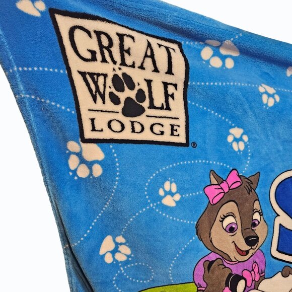 Great Wolf Lodge Story Time Fleece Blanket and 17" BAB Violet The Wolf Plush - Picture 9 of 12